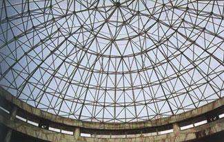 荆州铝镁锰板屋面网架在设计时要注意哪些细节